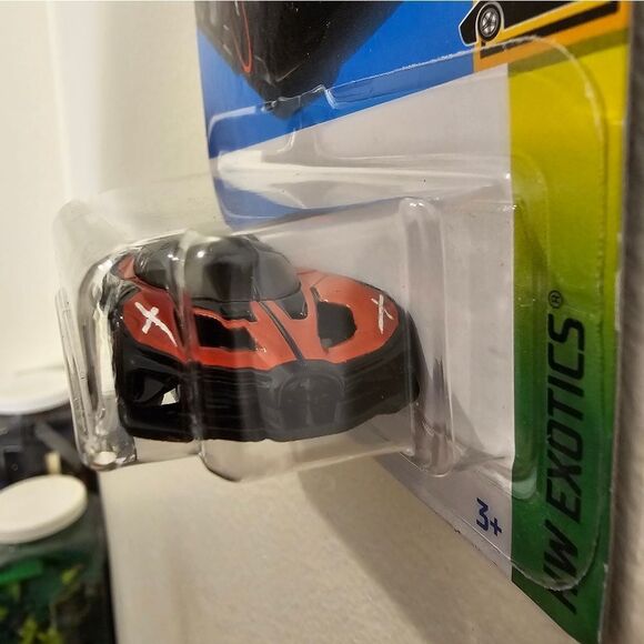 HotWheels Red Bugatti Bolide HW Exotics - Picture 4 of 7